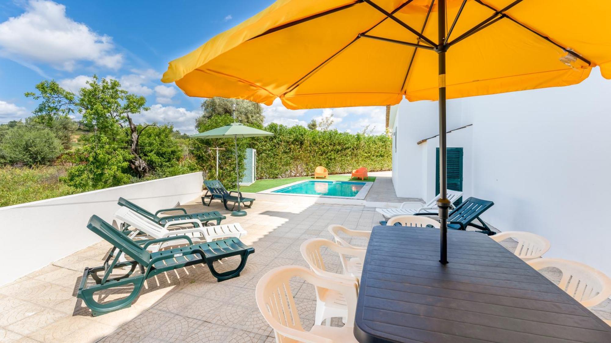 Sunny & Calm 4 Bdr House W/ Pool By Lovelystay Santo Estevao  Luaran gambar