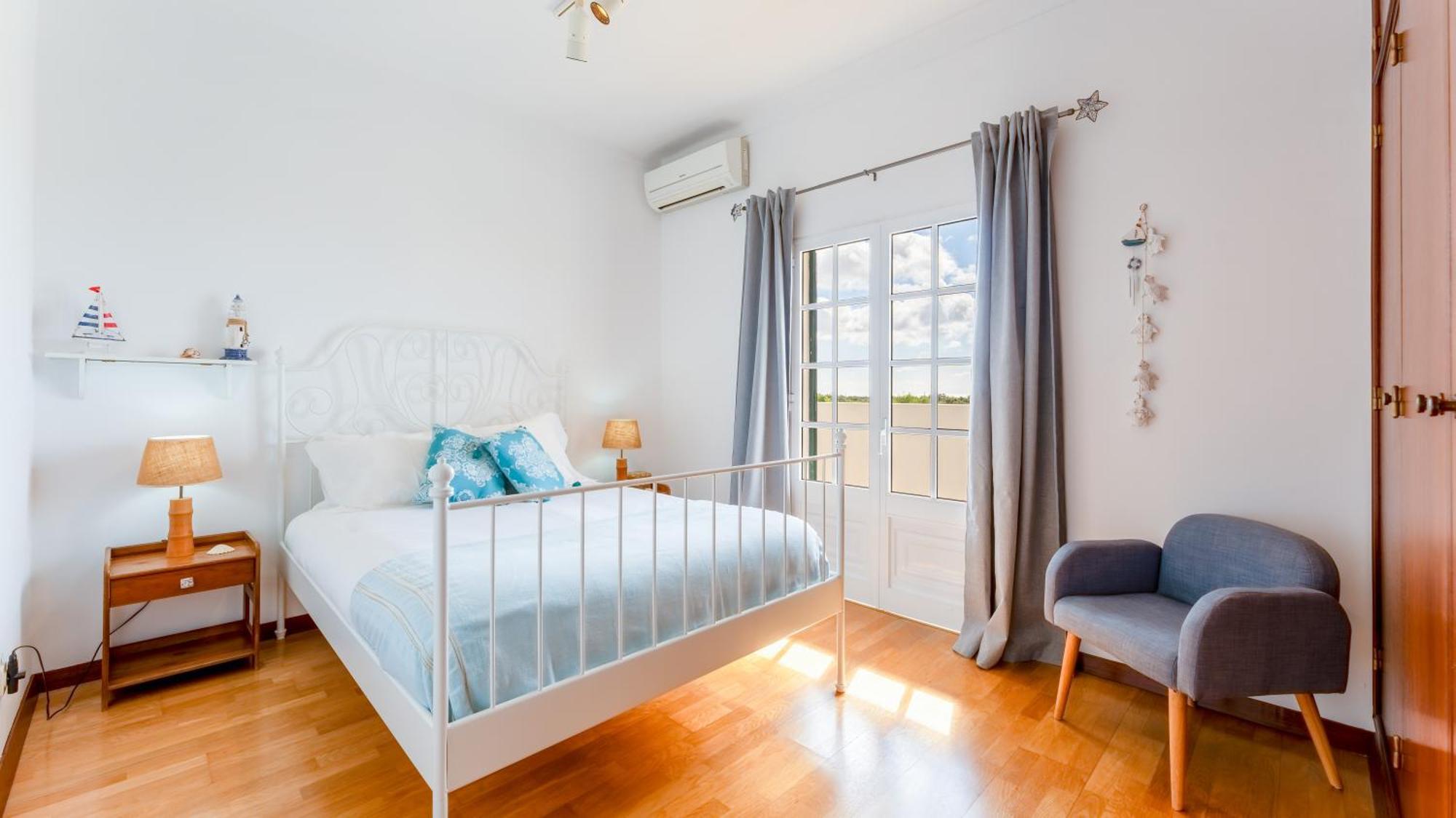 Sunny & Calm 4 Bdr House W/ Pool By Lovelystay Santo Estevao  Luaran gambar